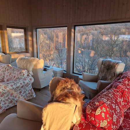Yggdrasil Farmhotel Retreat, Spa & Yoga Straumsbukta ภายนอก รูปภาพ