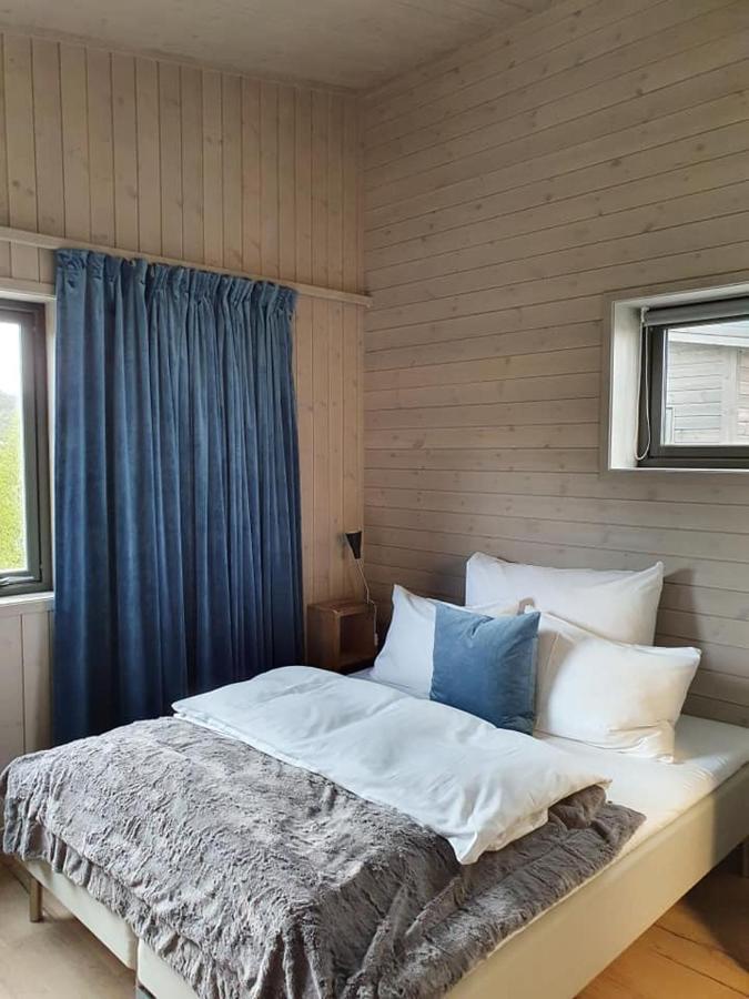 Yggdrasil Farmhotel Retreat, Spa & Yoga Straumsbukta ภายนอก รูปภาพ