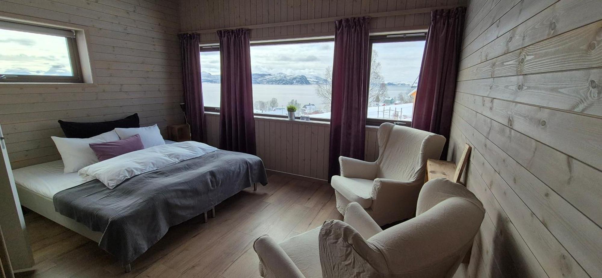 Yggdrasil Farmhotel Retreat, Spa & Yoga Straumsbukta ห้อง รูปภาพ